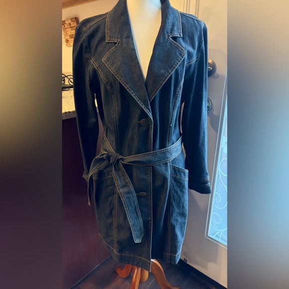 Bisou Bisou Jackets & Blazers - Bisou Bisou Denim Jacket
